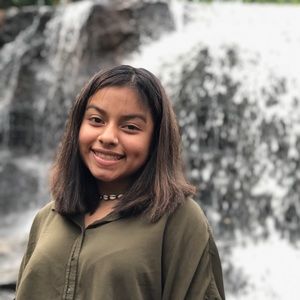 Meet your Posher, Alexandra